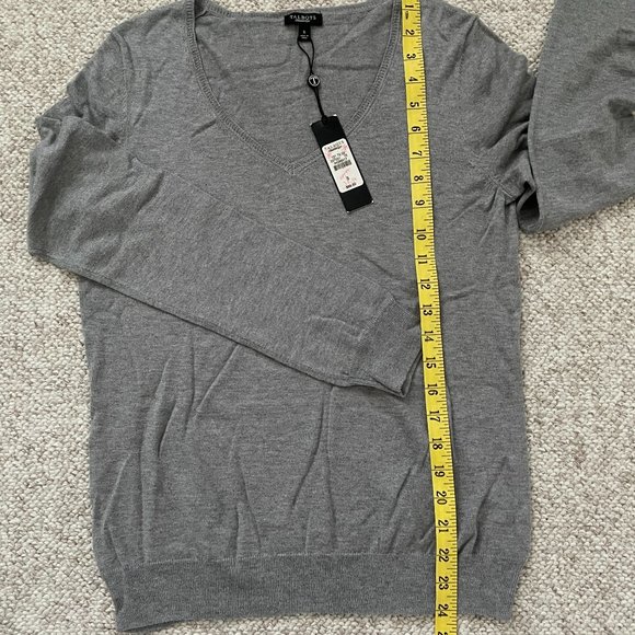 NWT Talbots Grey V-Necks Sweater Size S - Picture 7 of 7